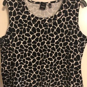 Black and white animal print dressy tank top.  2x